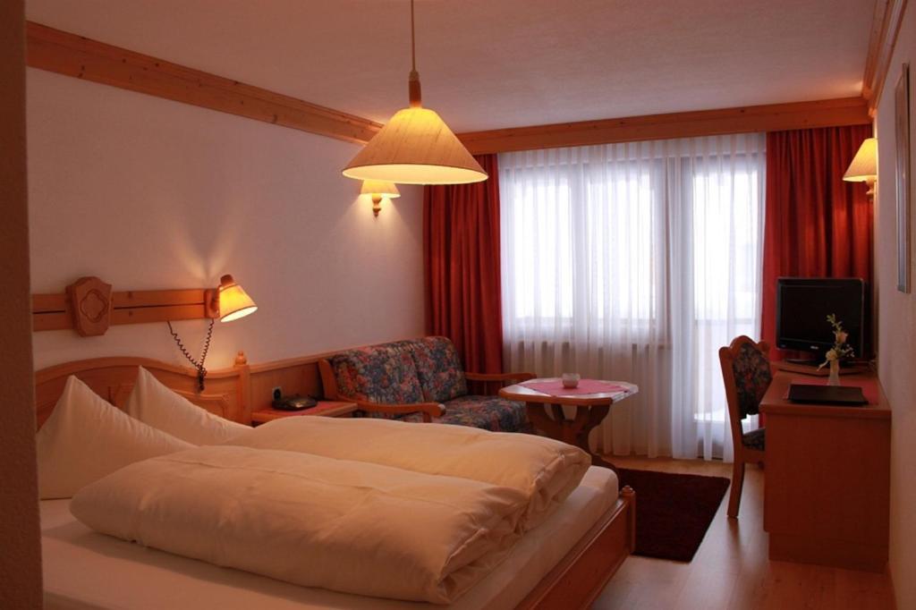 Hotel Camona & Apart Walserhof ザムナウン 部屋 写真