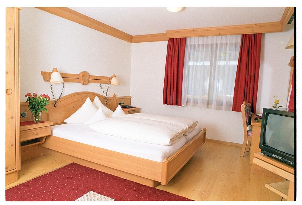 Hotel Camona & Apart Walserhof ザムナウン エクステリア 写真