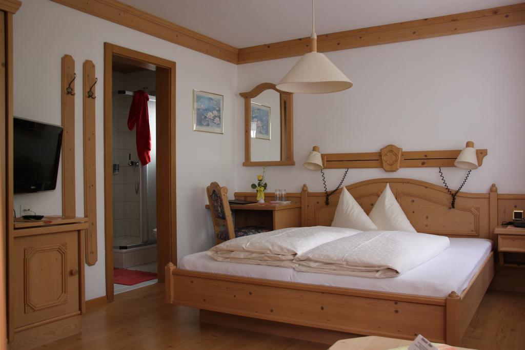 Hotel Camona & Apart Walserhof ザムナウン エクステリア 写真