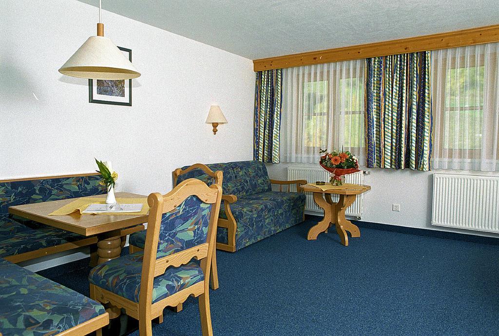 Hotel Camona & Apart Walserhof ザムナウン エクステリア 写真