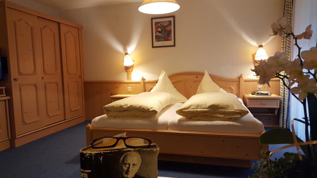 Hotel Camona & Apart Walserhof ザムナウン エクステリア 写真